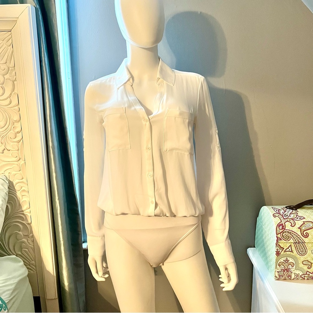 Express Portofino Slim White Button-Up Bodysuit